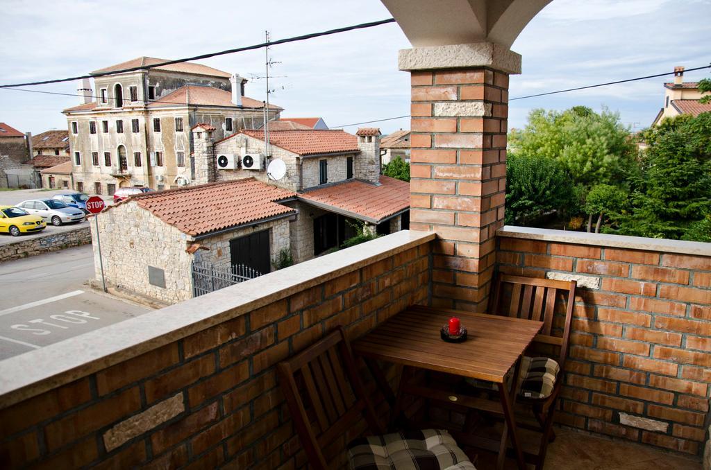 Apartment Percic Tar-Vabriga Esterno foto